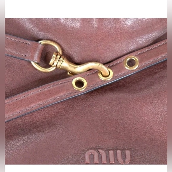 🔥100% Authentic MIU MIU Aventure Shoulder Bag Women's Brown Preowned Excellent🔥 - Picture 12 of 16
